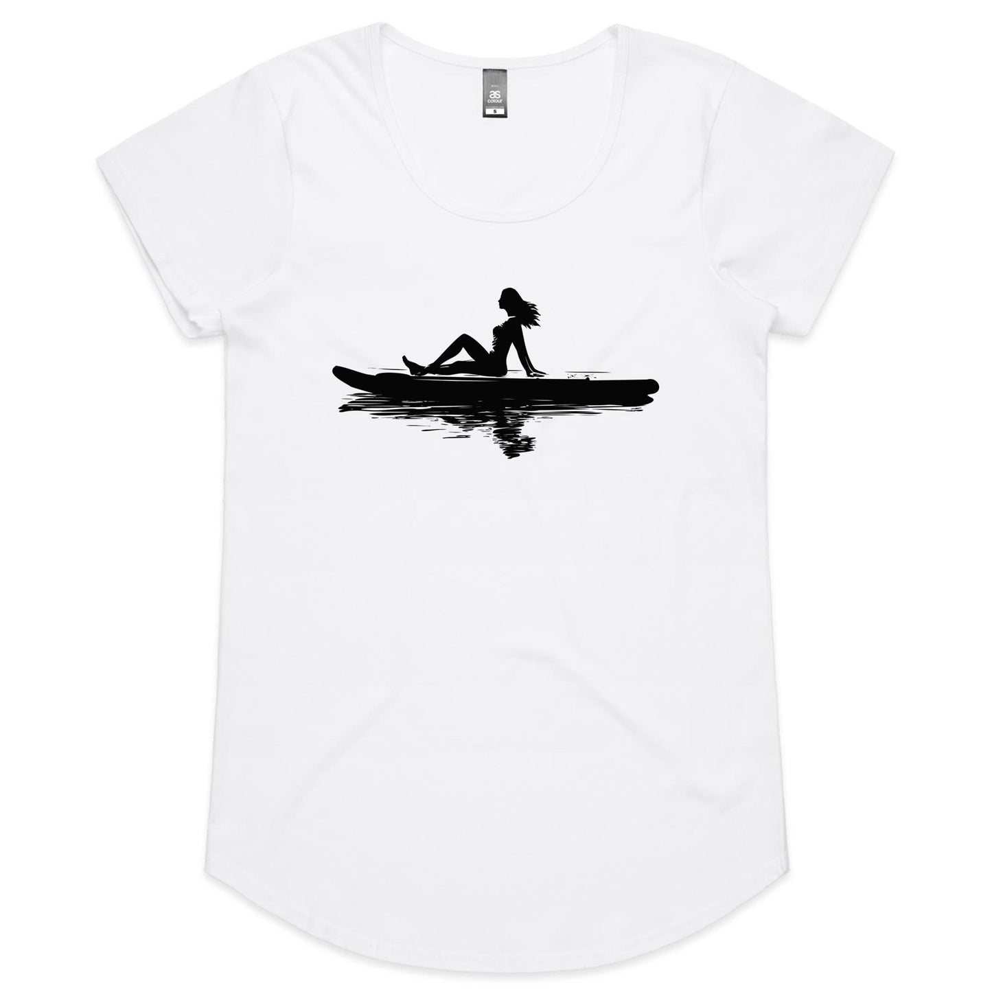Kehlani women’s t-shirt by Ollianna of Brisbane. This tee featuring a lady embracing the moment relaxing on a paddle board, captures the essence of coastal calmness and tranquility.